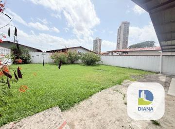 Casa · 140m² · 3 Recámaras · 2 Estacionamientos · Alquiler de Casa en Chanis