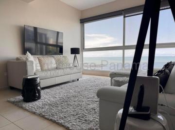 Apartamento de 2 habitaciones, Panamá · Venta Apartamento Av Balboa
