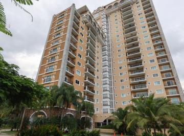 Apartamento · 269m² · 4 Recámaras · 2 Estacionamientos · Amplio Apartamento Piso Alto - PH El Alcazar de Coronado