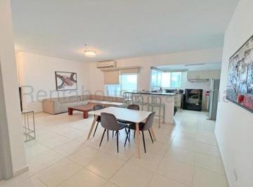 Apartamento de 2 habitaciones, Panamá · Venta de Apartamento con 113 m² en Av Balboa PH Vista Marina 26 - 9109sr