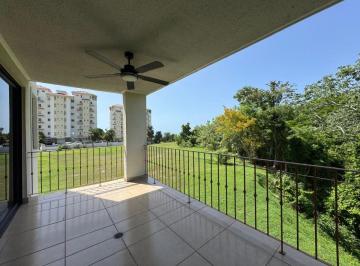 Apartamento de 3 habitaciones, San Carlos · Alquiler de Apartamento Amoblado en Vista Mar