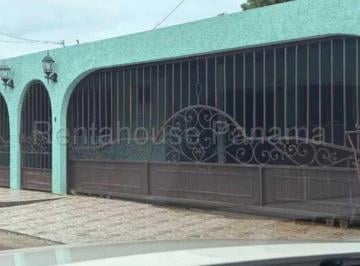 Casa de 3 habitaciones, Panamá · Venta de Casa en Chanis