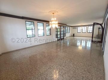 Casa de 5 habitaciones, Panamá · Venta Casa Altos del Golf