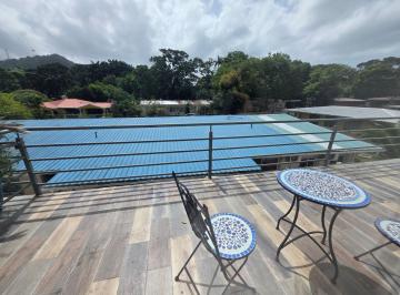 Apartamento de 4 habitaciones, Panamá · Se Alquila Apartamento Triplex en Balboa