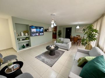 Apartamento de 2 habitaciones, Panamá · 2 Habitaciones Amoblado · Marbella · Cerca del Centro Financiero