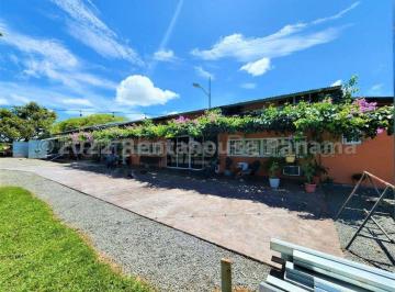 Local comercial , Natá · Venta de Granja en Nata Granja en Venta