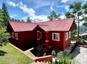 Casa de 2 habitaciones, Chame · Casa de Montaña con Vista Panorámicas en Altos del María