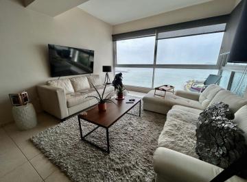 Apartamento de 2 habitaciones, Panamá · Elegante Apartamento Amueblado en PH Vista del Mar – Excelente Ubicación en Av Balboa