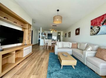 Apartamento · 125m² · 2 Recámaras · 1 Estacionamientos · Renta de Apartamento Decorado en PH Destiny, Av Balboa (Mc)
