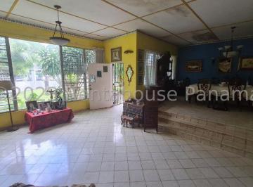 Casa de 5 habitaciones, Panamá · Venta Casa San Francisco