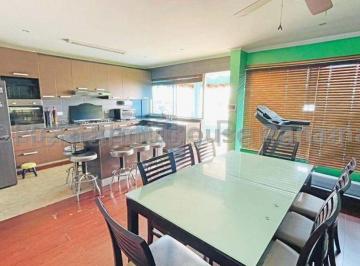 Casa de 3 habitaciones, Panamá · Venta de Casa en Betania