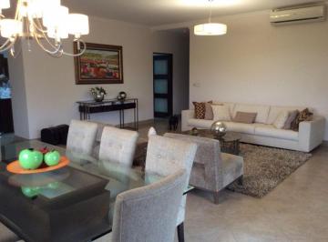 Apartamento de 3 habitaciones, Panamá · Venta de Apartamento en Clayton PH Embassy Club 328 m