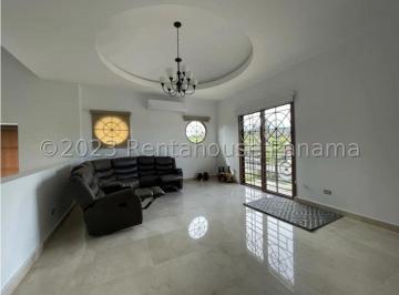 Casa de 4 habitaciones, Panamá · Venta en Clayton Los Senderos Casa
