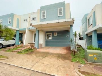 Casa de 3 habitaciones, San Miguelito · Remate Bancario – Casa en PH Alpes Js