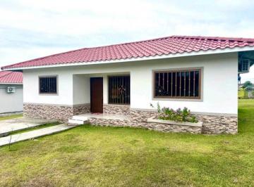 Casa · 600m² · 2 Recámaras · 1 Estacionamientos · Alquiler de Casa en Algarrobos 2r