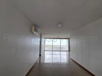 Apartamento de 3 habitaciones, Panamá · Alquiler en Coco del Mar PH Bahia del Golf Apartamento