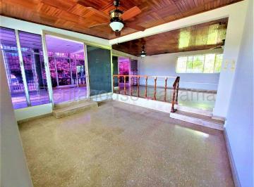 Casa de 7 habitaciones, Panamá · Venta de Casa en Betania Casa 400 m