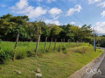 Terreno / Lote , Boquete · 7.97 Acres de Terreno en Venta Sobre La Carretera Hacia Caldera, Boquete