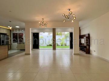 Casa de 5 habitaciones, Panamá · Casa en Venta en Versalles