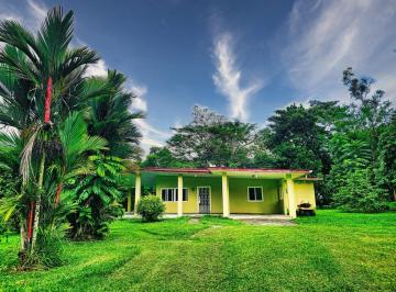 Casa de 2 habitaciones, Bugaba · Casa de Campo en un Entorno Natural Único