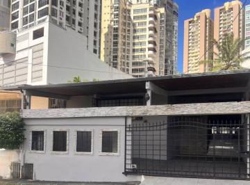 Casa · 364m² · 4 Recámaras · 2 Estacionamientos · Hato Pintado Vendo o Alquilo Casa m Rec Maras