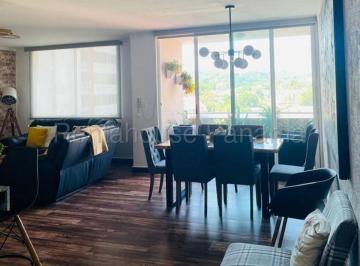 Apartamento de 3 habitaciones, Panamá · Venta de Apartamento en El Dorado