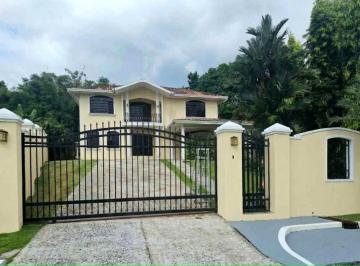 Casa de 5 habitaciones, Panamá · Venta de Casa en Villa Zaita