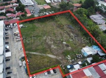Bodega-Galpón-Depósito , Panamá · Terreno en Venta en Milla 8