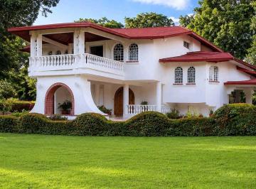 Casa · 5150m² · 5 Recámaras · 9 Estacionamientos · Venta de Casa en El Terronal 5,150 m
