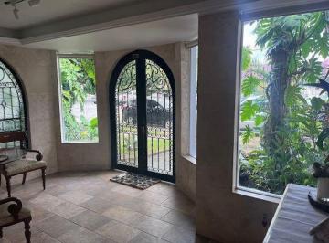 Casa · 450m² · 4 Recámaras · 3 Estacionamientos · Casa de Lujo en Costa Bella | 450 m² | 4 Recámaras | $1.2 Millones