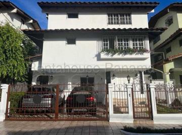 Casa de 4 habitaciones, Panamá · Casa en Venta en Hato Pintado Jack Ssm