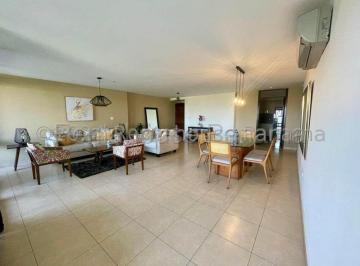 Apartamento de 4 habitaciones, Panamá · Alquiler en Parque del Mar Costa del Este