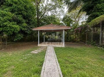 Casa de 3 habitaciones, Panamá · Casa en Venta en Cerro Viento con Gran Patio y Gazebo
