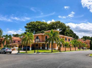 Apartamento · 420m² · 3 Recámaras · 3 Estacionamientos · Venta y Alquiler de Casa en Clayton Recidencial Clayton Village Jp