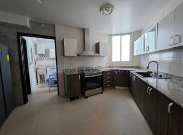 Apartamento de 3 habitaciones, Panamá · Apartamento en Costa del Este PH Country Club en Venta