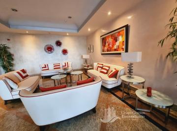 Apartamento · 90m² · 1 Recámara · 1 Estacionamientos · Alquiler Apartamento Amoblado en Av Balboa, PH Vista del Mar Jp
