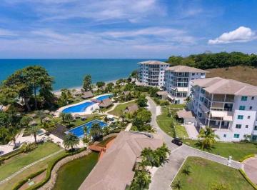 Apartamento · 165m² · 3 Recámaras · 2 Estacionamientos · Venta Apartamento Exclusivo Bijao Beach Club PH Quarryheights/terraza