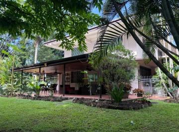 Casa · 309m² · 3 Recámaras · 2 Estacionamientos · Alquiler de Hermosa Casa de 605 m² con Terraza en Corozal, Ancon Aq