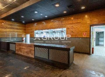 Local comercial · 303m² · 6 Estacionamientos · Edificio Pwc - Obarrio - Se Alquila Oficina