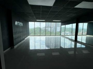 Oficina comercial · 75m² · 4 Estacionamientos · Alquiler de Oficina Century Tower, El Dorado