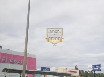 Local comercial · 80m² · 1 Recámara · 8 Estacionamientos - Grupo PREIC · Se Vende Local Comercial Westland Mall Jlh