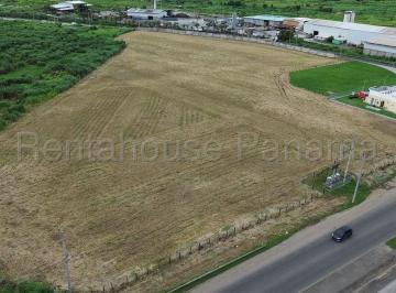 Terreno / Lote , Panamá · Terreno en Venta en Pacora Ym