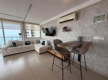 Apartamento de 2 habitaciones, Panamá · Venta de Apartamento en Costa del Este