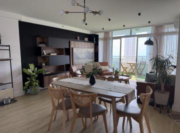Apartamento · 172m² · 3 Recámaras · 2 Estacionamientos · Alquilo Apartamento en Costa del Este en PH Vertical Semi Amoblado