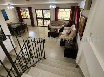 Casa de 3 habitaciones, Panamá · Amplia Casa en Venta en Ancón