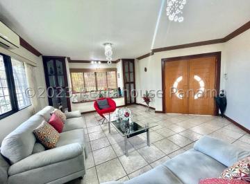 Casa de 6 habitaciones, Panamá · Amplia Casa en Venta en Villa Lucre