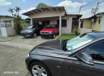 Casa de 3 habitaciones, Panamá · Venta de Casa en La Fontana Mps26 - 6406
