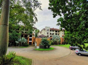 Apartamento de 2 habitaciones, Panamá · Venta Apartamento Embassy Club Planta Baja con Terraza