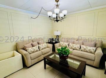 Casa de 3 habitaciones, San Miguelito · Venta de Casa en Cerro Viento