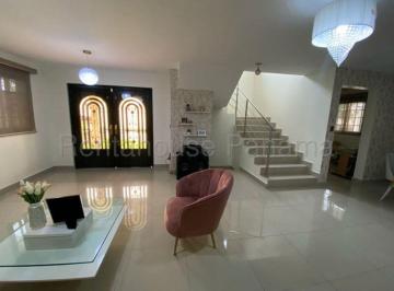 Casa de 3 habitaciones, La Chorrera · Alquiler de Casa en Costa Verde